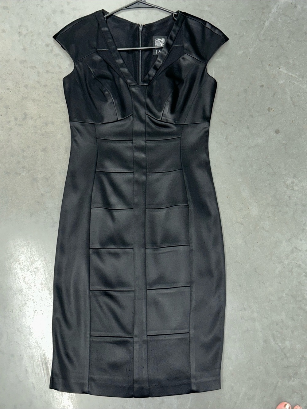 Jax Black Cap-Sleeve Sheath Midi Dress